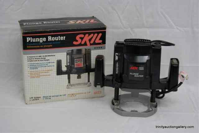 Appraisal: Skill Model Plunge Router in the BoxHas a HP RPM