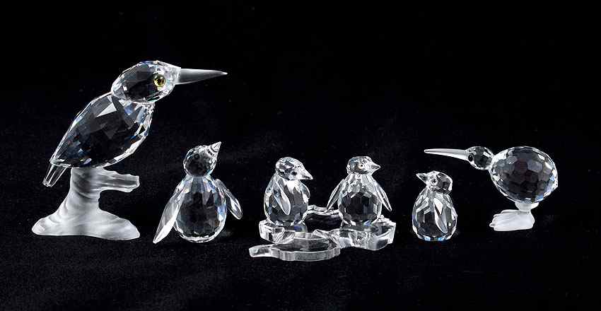 Appraisal: SWAROVSKI CRYSTAL FIGURES piece lot to include KINGFISHER M Stamey