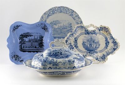 Appraisal: A blue and white vegetable dish and cover printed with