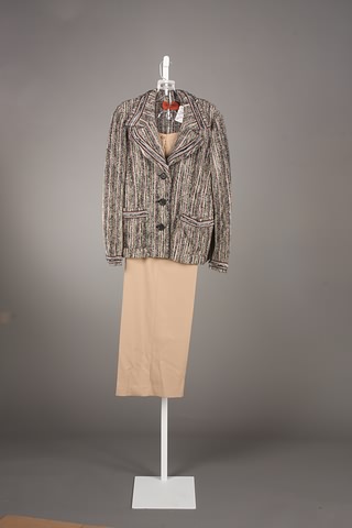 Appraisal: Missoni Brown pink silk jacket woven with silk slacks Size