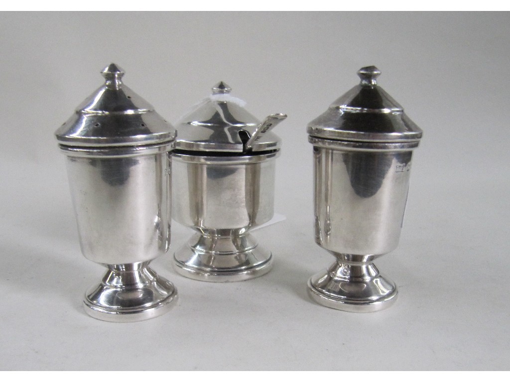 Appraisal: Three piece silver condiment set Birmingham