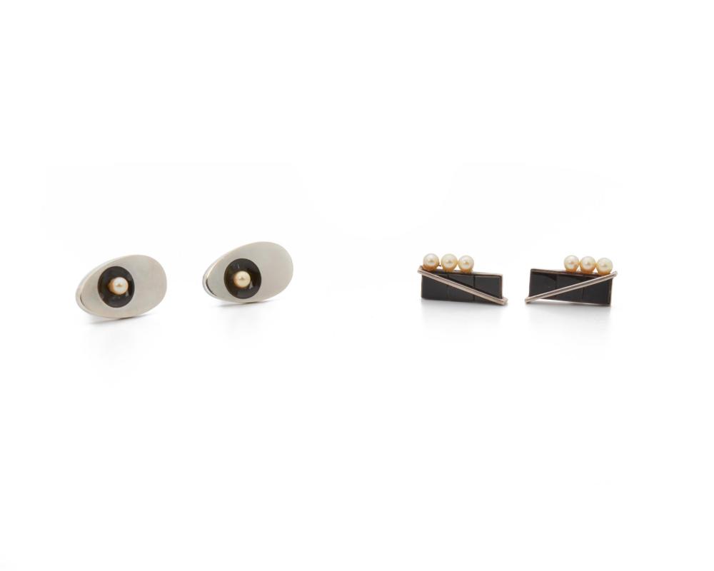 Appraisal: Two pairs of Antonio Pineda cufflinks A a pair of