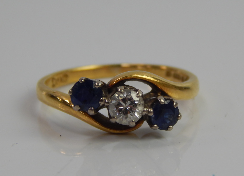 Appraisal: An ct gold dress ring with three inset stones two