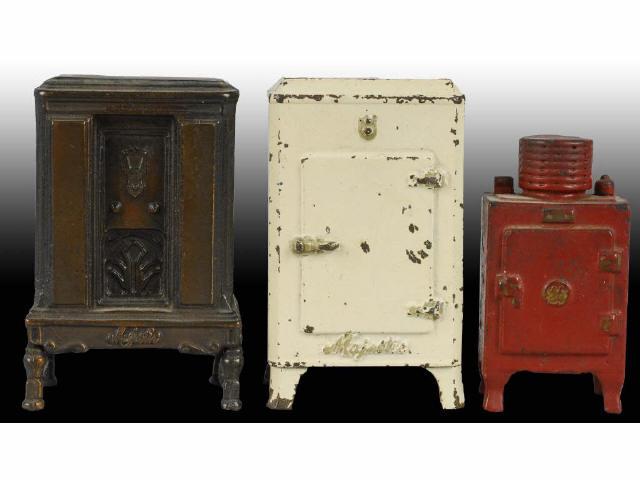 Appraisal: Lot of Still Banks Description Majestic Radio Majestic Icebox and