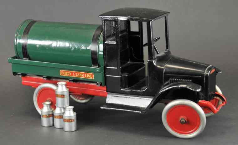 Appraisal: BUDDY 'L' TANK LINE Pressed steel doorless cab painted black