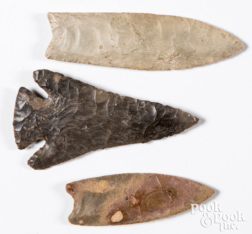 Appraisal: Two paleo-styled flint points Two paleo-styled flint points together with