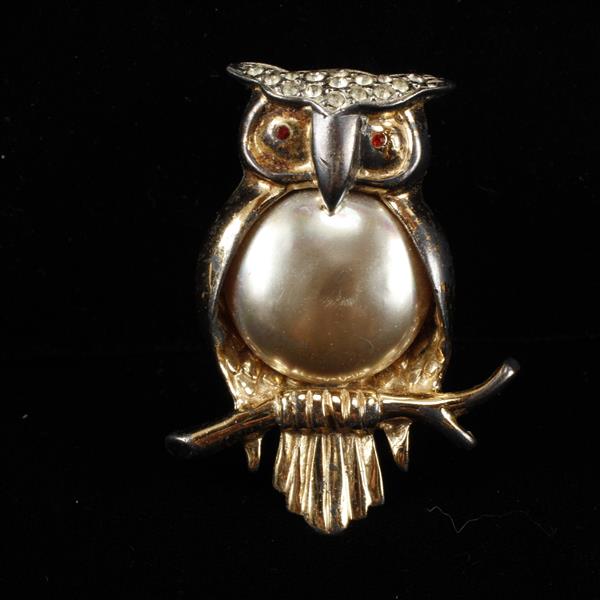 Appraisal: Marslieu Sterling Gilt Owl Figural Brooch Pin with faux pearl