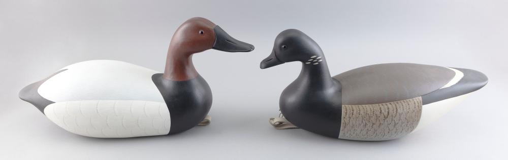 Appraisal: TWO GARY AVADANIAN DECOYS READING MASSACHUSETTS TH CENTURY LENGTHS AND