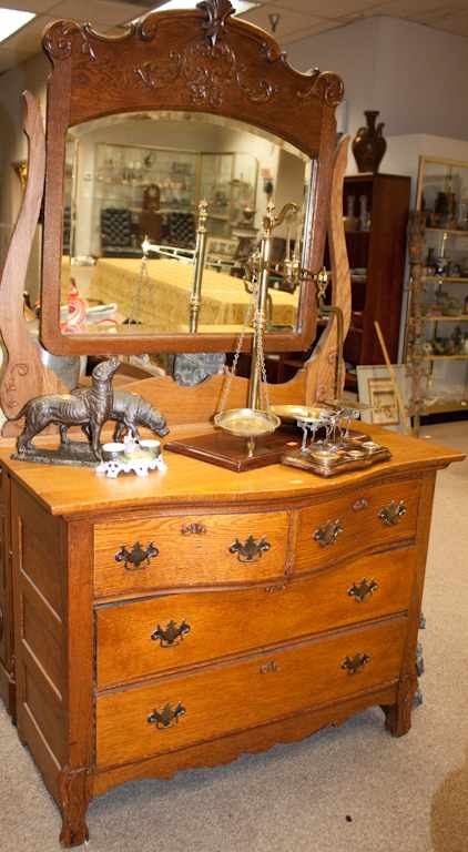 Appraisal: Victorian oak bureau with mirrored upright Estimate - No condition