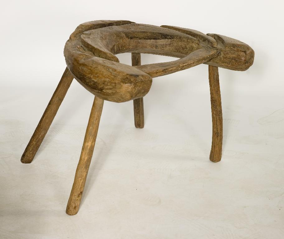 Appraisal: RARE th CENTURY WINDSOR CHAIR-MAKER'S BOW-MOULD on four rustic splayed