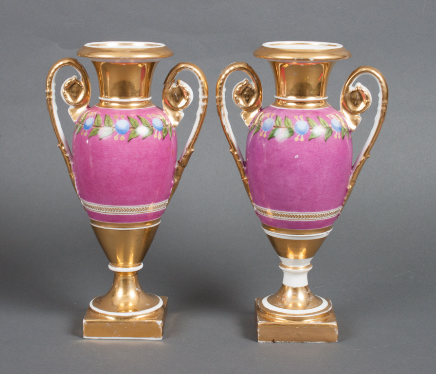 Appraisal: Pair of Porcelain de Paris small vases second quarter- th