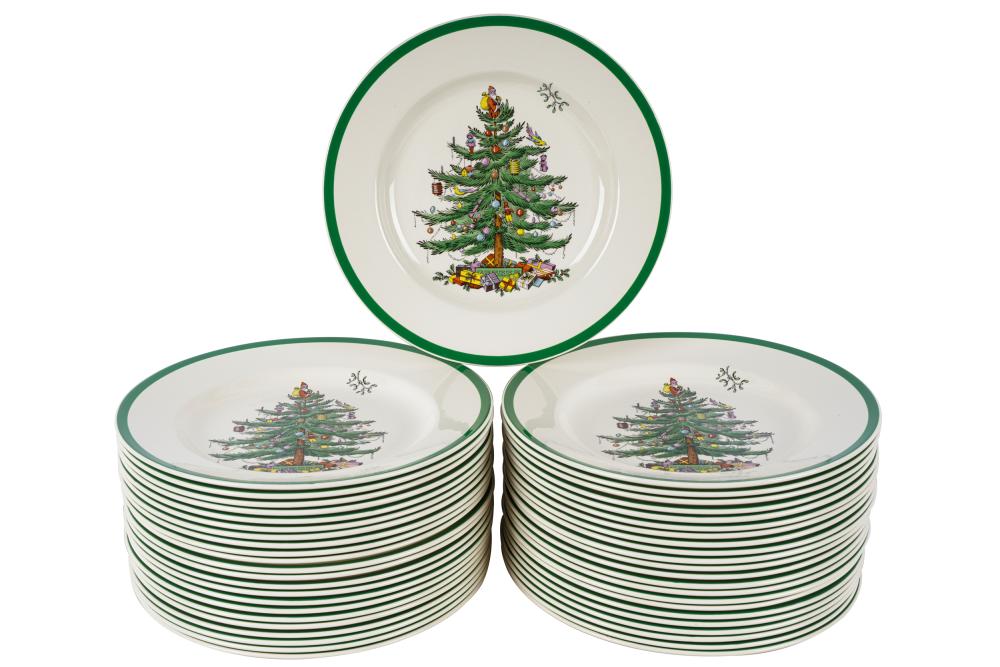 Appraisal: LOT OF CHRISTMAS SPODE DINNER PLATESChristmas Tree pattern plates each