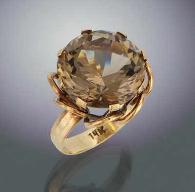 Appraisal: A Ladies' Vintage Smoky Topaz Ring k yellow gold ring