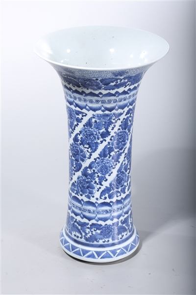 Appraisal: Chinese blue and white porcelain gu-form vase with repeating floral