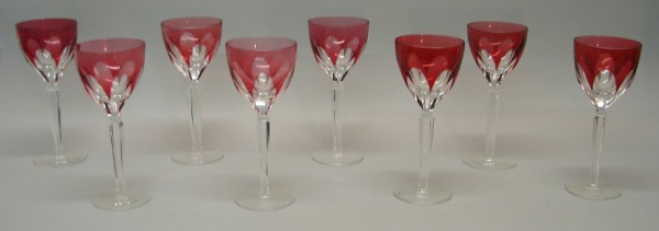 Appraisal: Set of eight ruby flashed wine glasses with clear stems