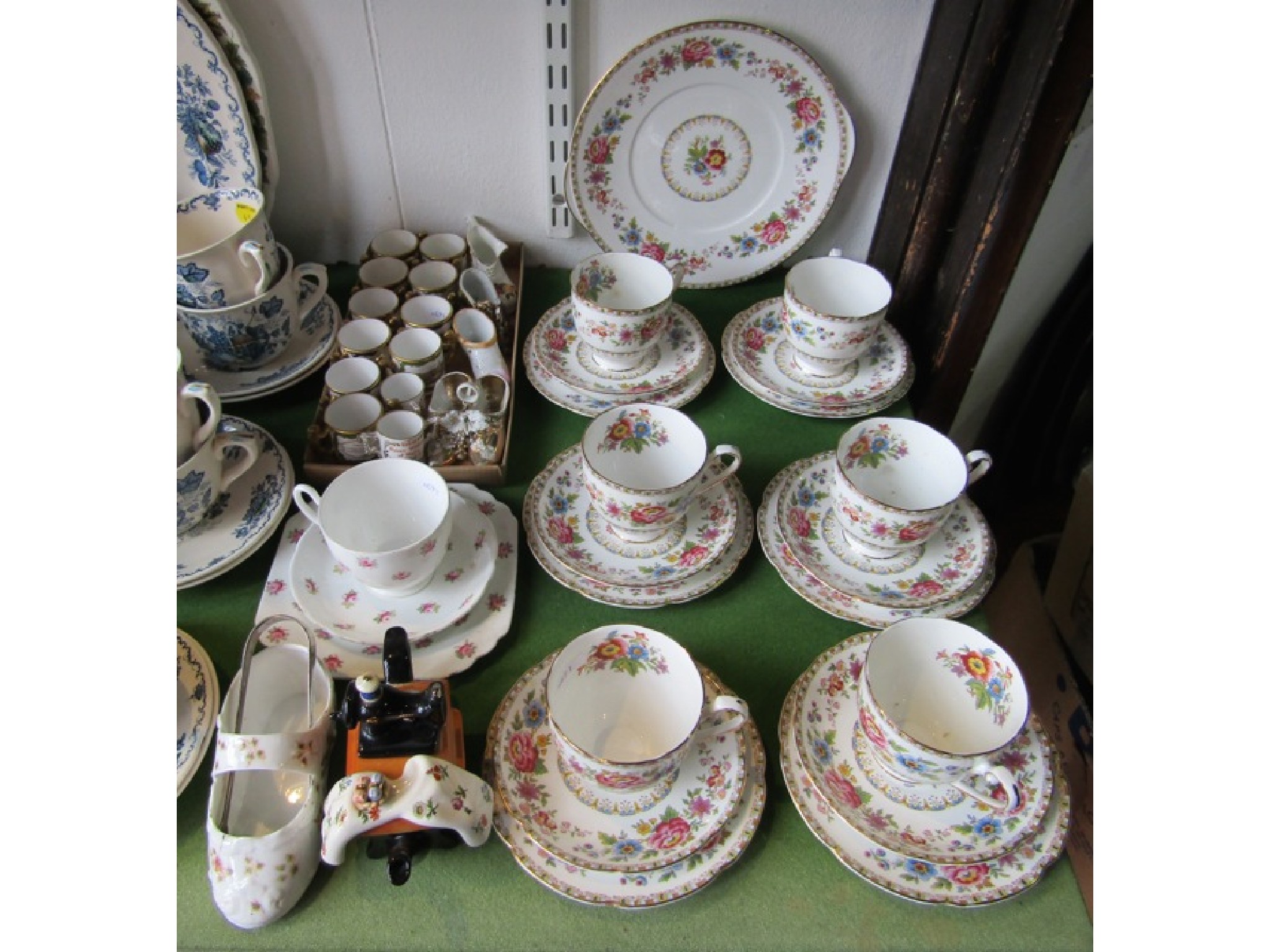 Appraisal: A collection of Royal Grafton Malvern pattern tea wares comprising