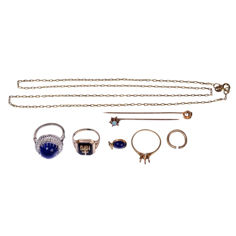 Appraisal: K K AND K GOLD JEWELRY ASSORTMENT items including a