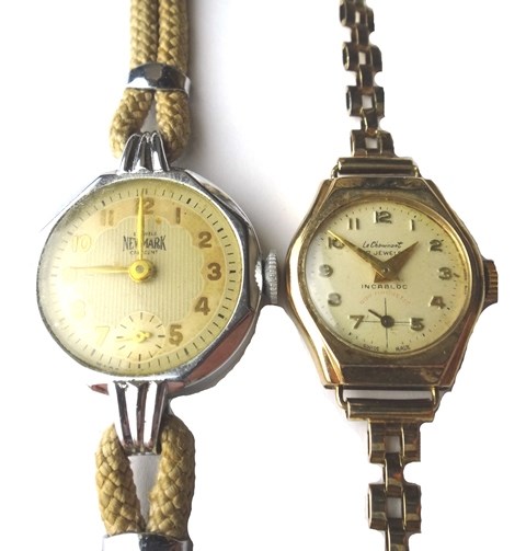 Appraisal: A lady's ct gold cased Le Cheminant bracelet wristwatch the