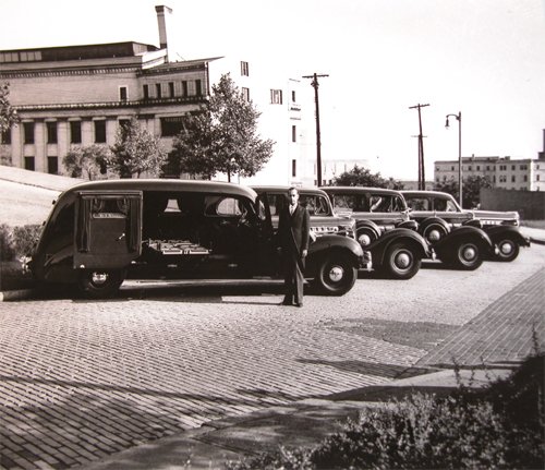 Appraisal: Including Elenore Roosevelt's visit to Pttsburgh Boys in front of