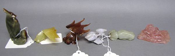 Appraisal: A group of six small hardstone carvings Including a rose