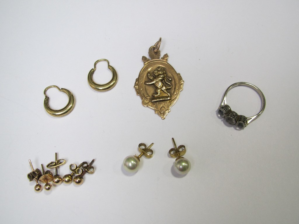 Appraisal: Lot comprising ct gold presentation medal and five stud earrings