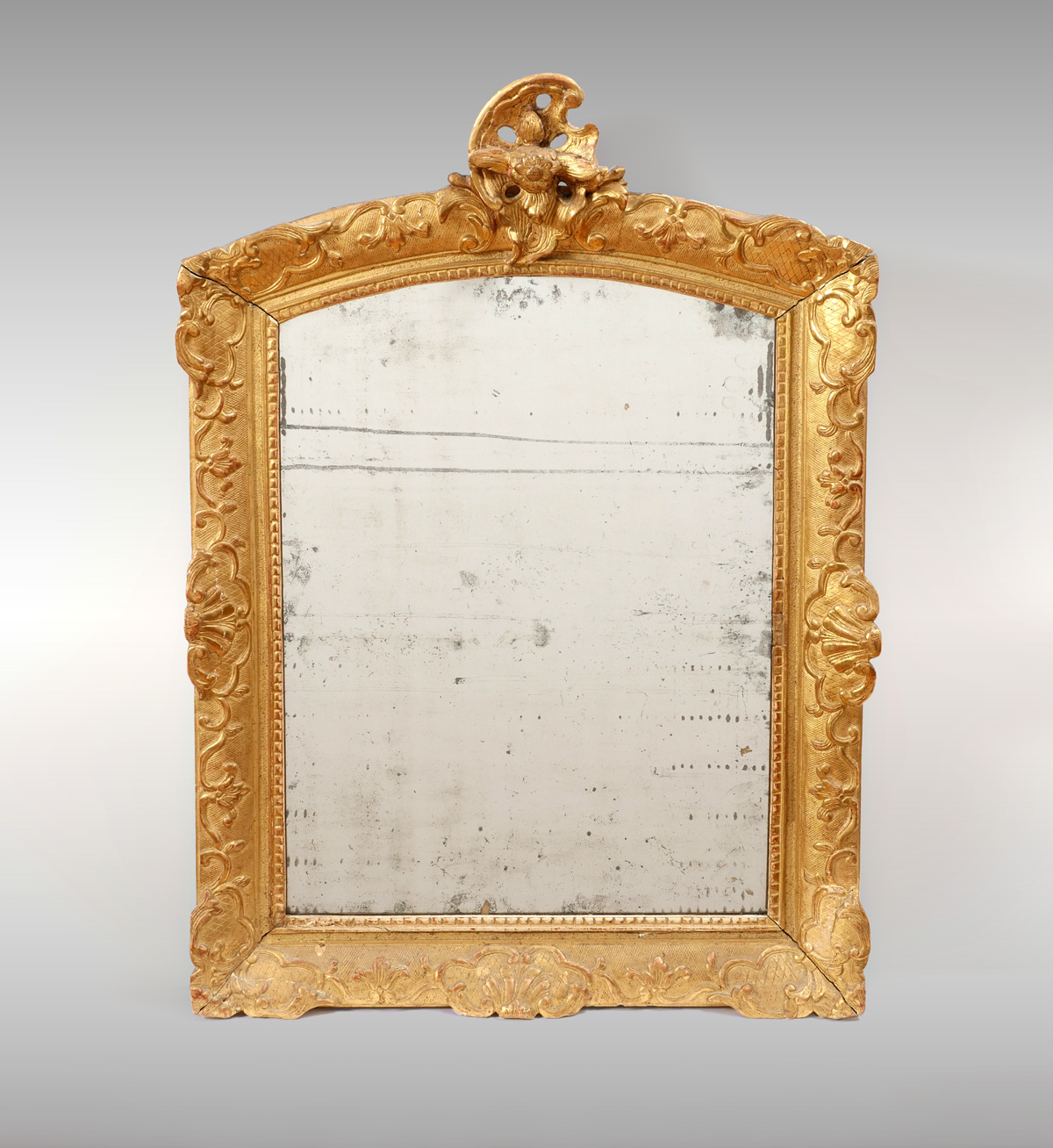 Appraisal: TH CENTURY FRENCH GILT MIRROR French Gilt mirror having an