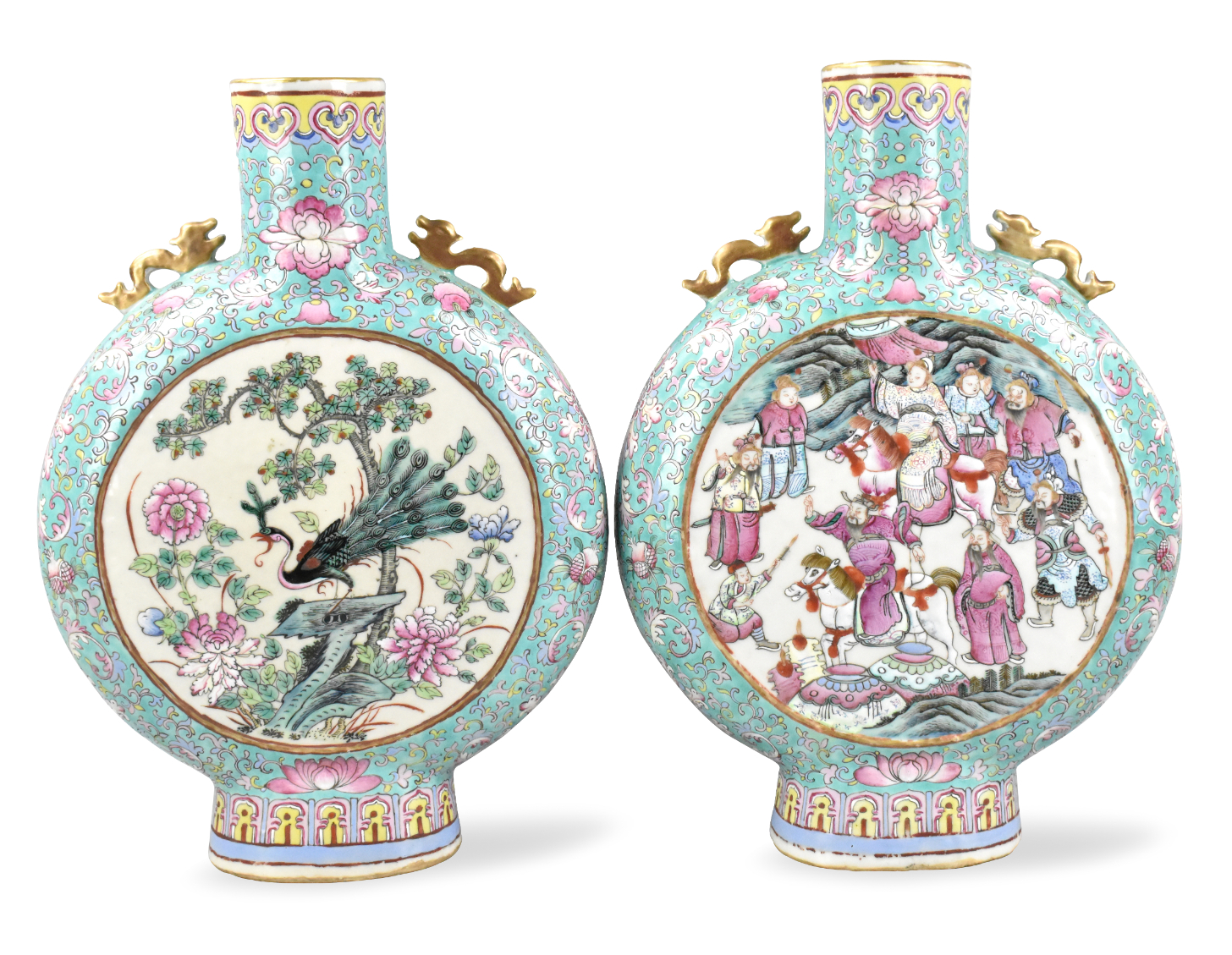 Appraisal: A pair of Chinese famille rose moonflask vases dating from