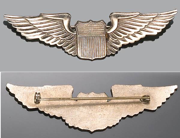 Appraisal: A 's Army Pilot's wing In silver or German silver