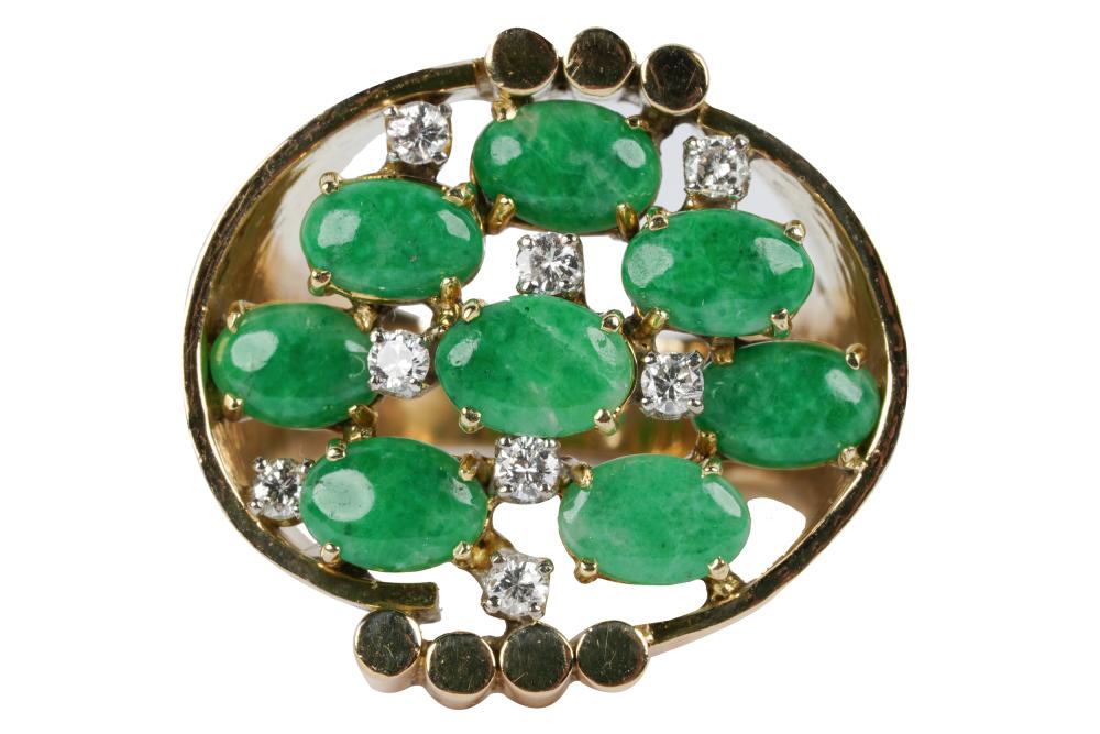 Appraisal: KARAT YELLOW GOLD DIAMOND JADE RINGcontaining eight oval shape cabochon