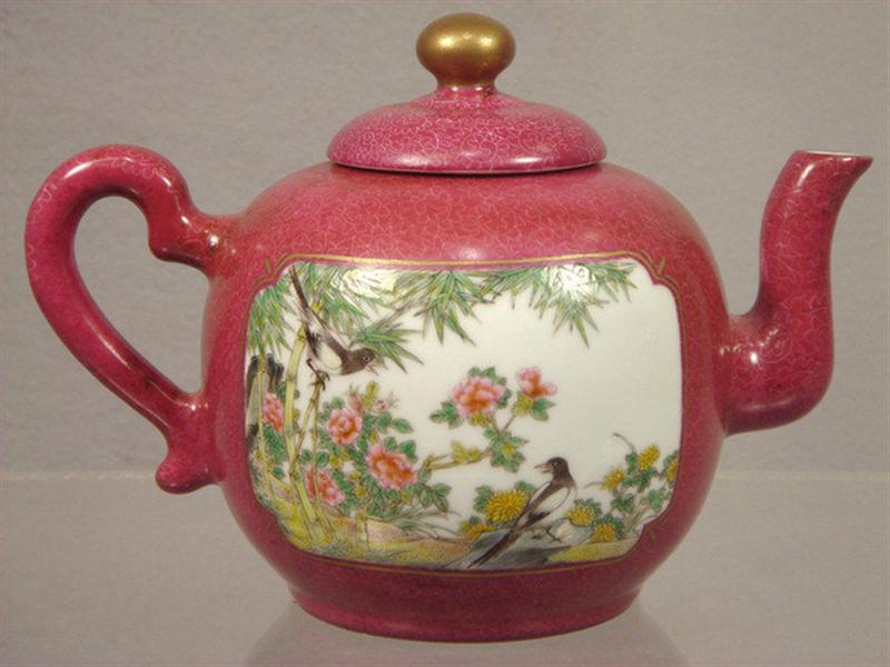 Appraisal: th c Chinese porcelain teapot Famille rose enamels overall good