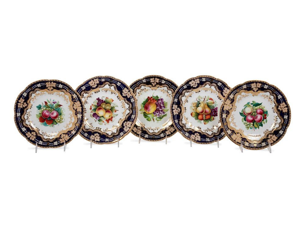 Appraisal: A Set of Five English Porcelain Dessert Plates A Set