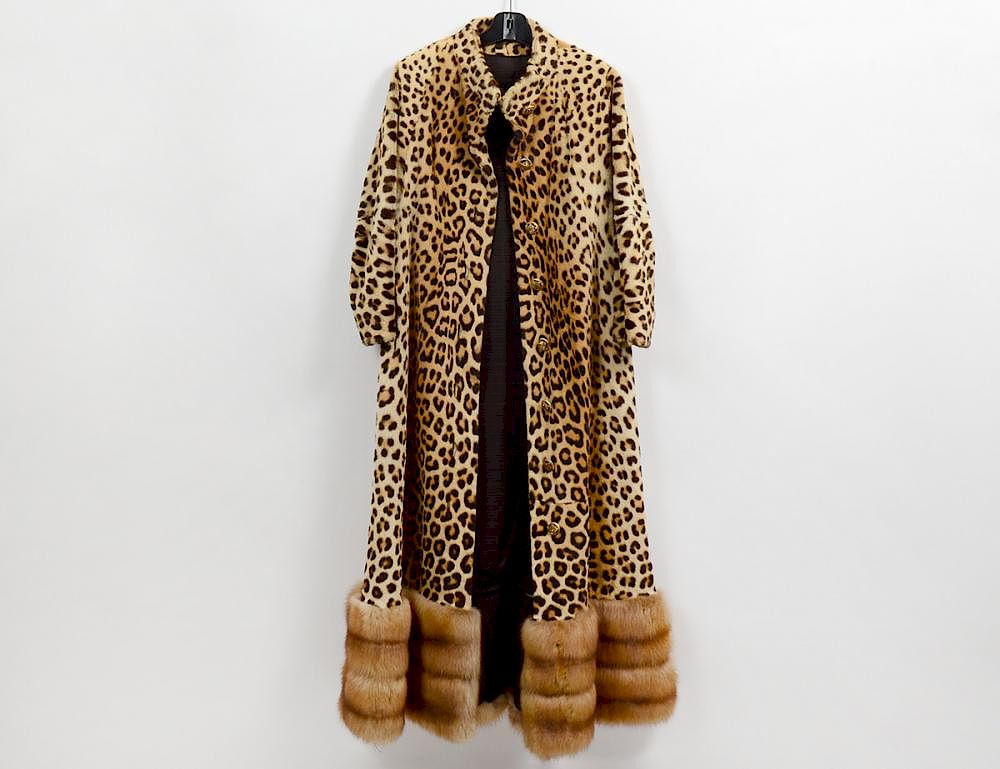 Appraisal: LADIES LEOPARD AND MINK FULL LENGTH COAT Ben Kahn The