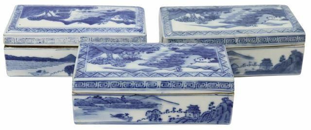 Appraisal: lot of Chinese blue and white porcelain brush boxes of