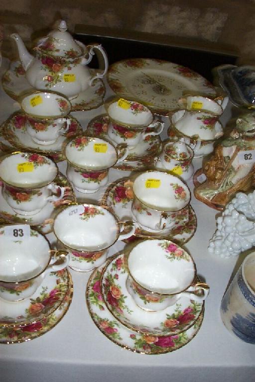 Appraisal: A quantity of Royal Albert Old Country pattern teawares comprising