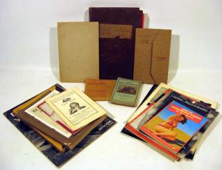 Appraisal: Pcs Kodakery Keystone VINTAGE ANTIQUE PHOTOGRAPHS PHOTOGRAPHY Details This lot