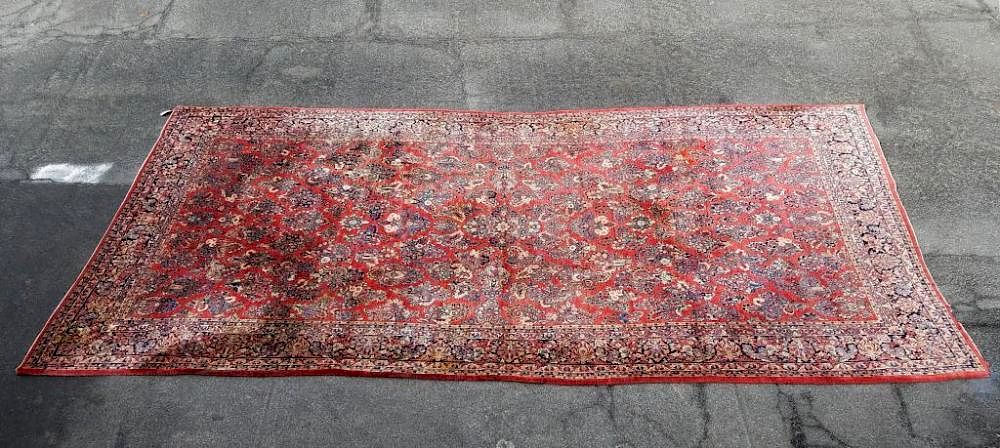 Appraisal: Palace Size Sarouk Rug Palace size Sarouk rug Good estate