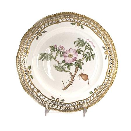 Appraisal: Set of Twelve Royal Copenhagen Flora Danica Reticulated Porcelain Luncheon