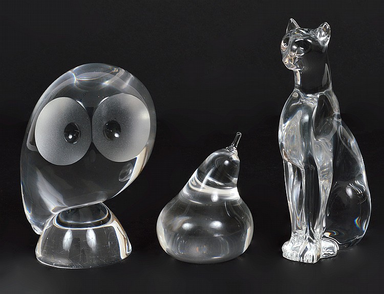 Appraisal: BACCARAT GLASS PANTHER TWO FURTHER GLASS ITEMSModern The panther signed