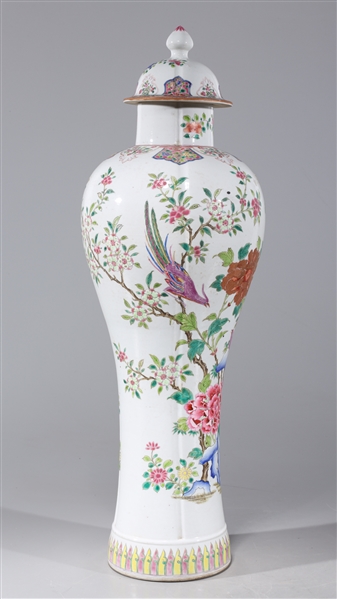 Appraisal: Chinese famille rose enameled porcelain covered vase with flowers to