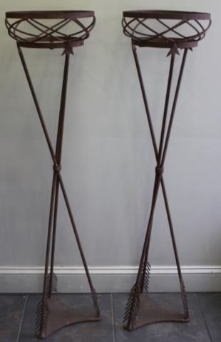 Appraisal: Pair of Vintage Arrow Form Standing Iron Planters From a