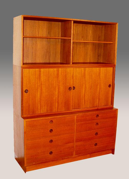 Appraisal: DANISH MODERN PART MODULAR CABINET Section of open shelving sliding