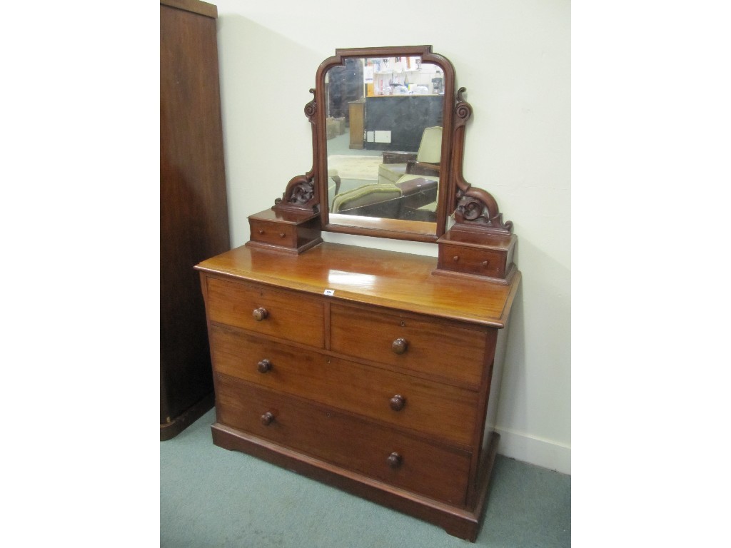 Appraisal: Victorian mahogany dressing chest