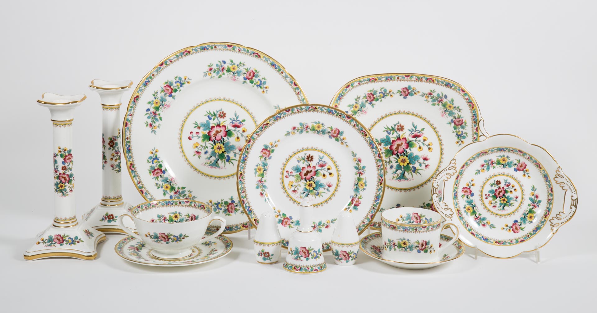 Appraisal: Coalport china -piece partial dinner service in the Ming Rose