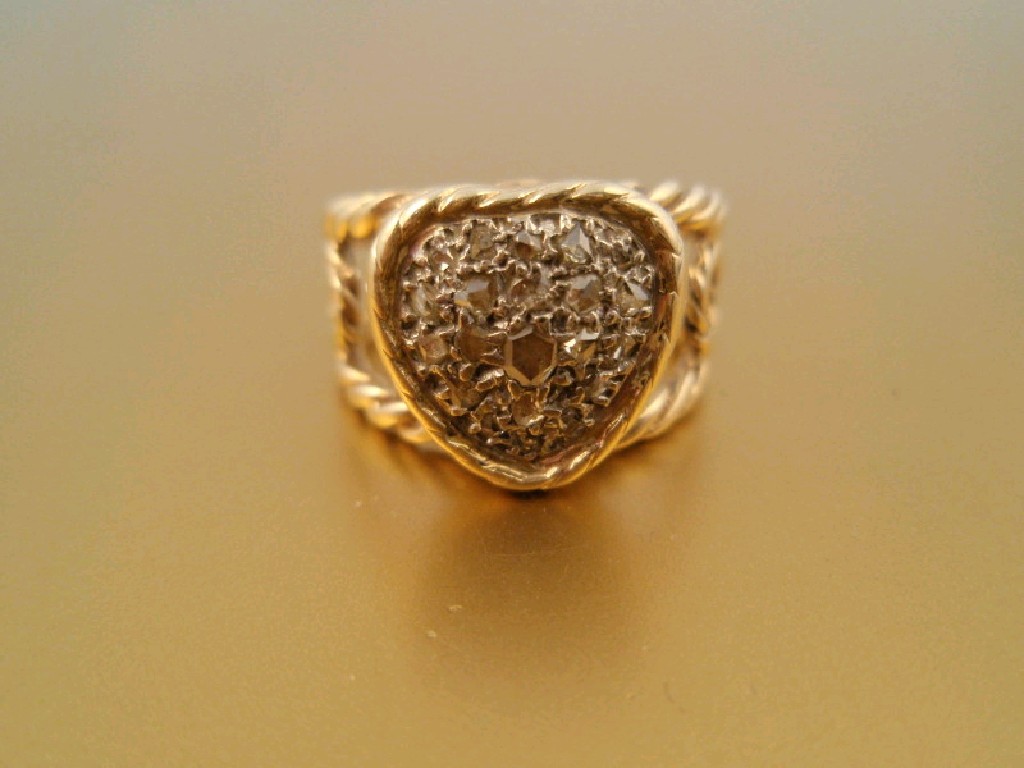 Appraisal: A dress ring a pav diamond set heart shaped head