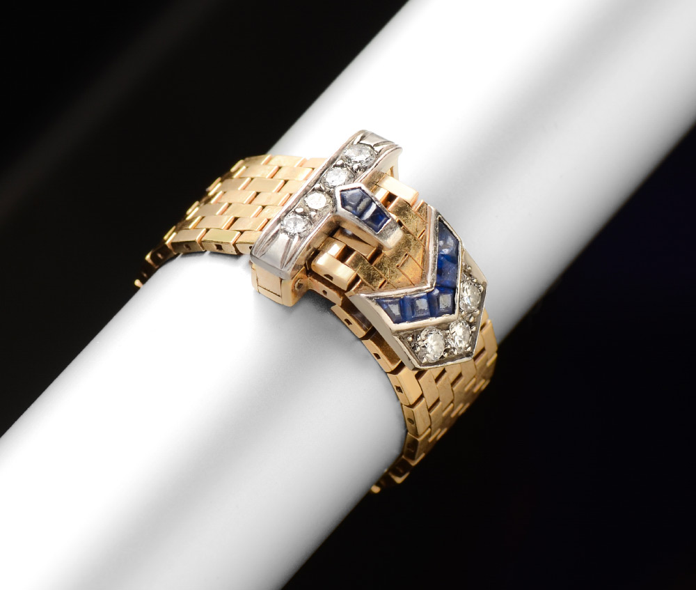 Appraisal: K RETRO DECO SAPPHIRE DIAMOND RING K yellow and white