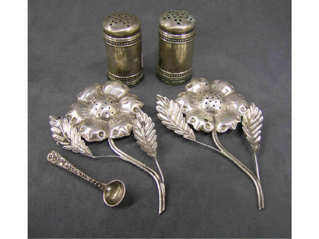 Appraisal: Two sets of salt and peppers including unique silver flower