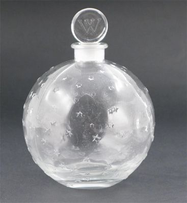 Appraisal: Dans La Nuit' a Lalique clear glass scent bottle and