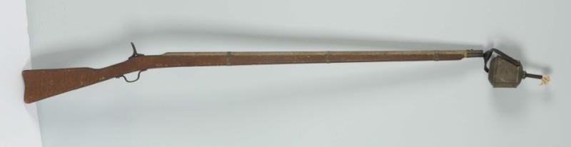 Appraisal: Nicely constructed rifle parade torch with separate painted barrel including