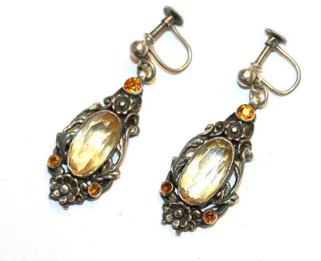 Appraisal: A PAIR OF ARTS CRAFTS STYLE CITRINE SET DROP EARRINGS