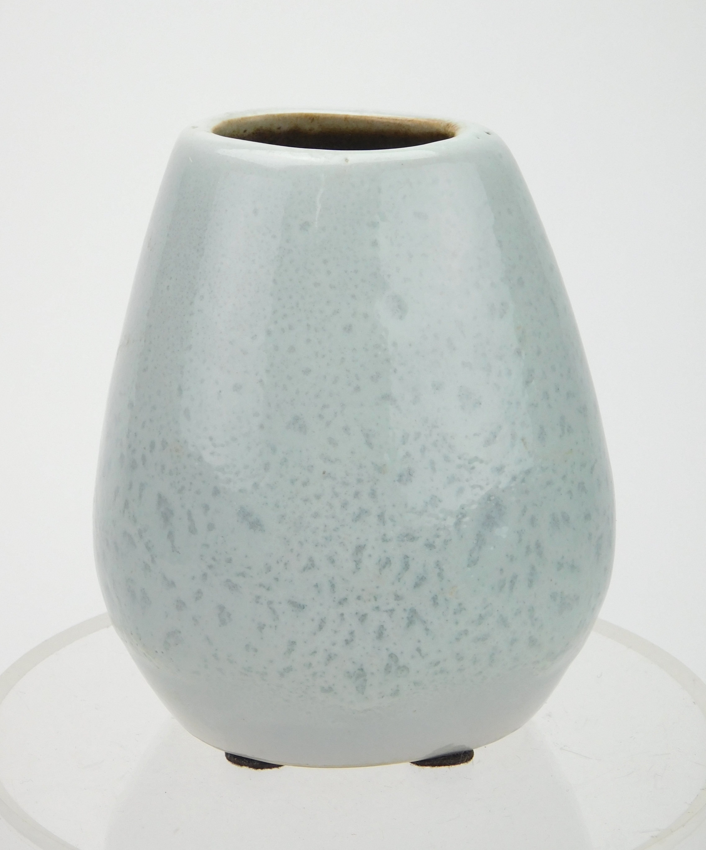 Appraisal: Bauer Art Pottery 'Corsage' vase designed by Russel Wright -